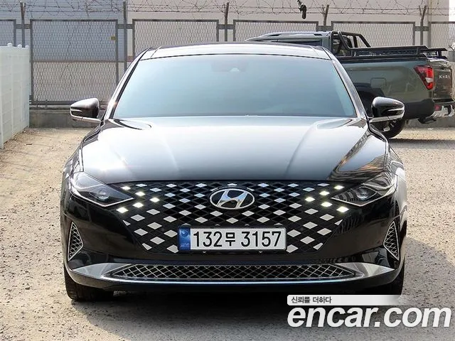 Hyundai The New Grandeur IG 2.5