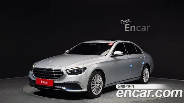 Mercedes-Benz E- W213 E250 Exclusive