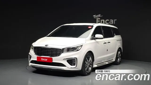 Kia The New Carnival 9 Noblesse
