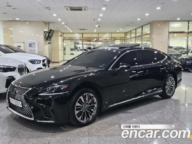Lexus LS500h 5 3.5 AWD