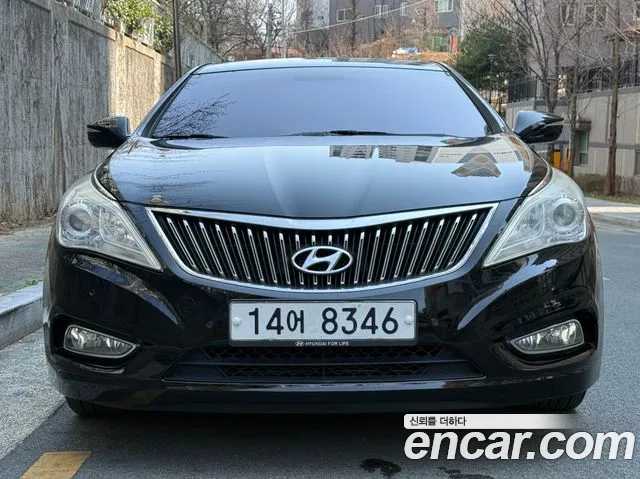 Hyundai Grandeur HG HG240