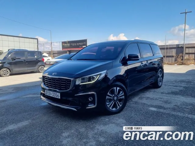 Kia The New Carnival 9 Prestige
