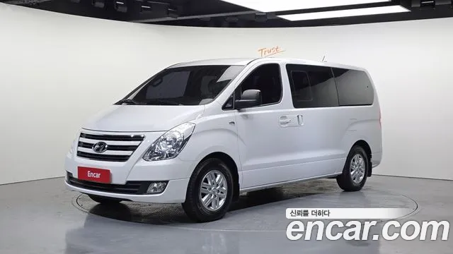 Hyundai Grand Starex 12