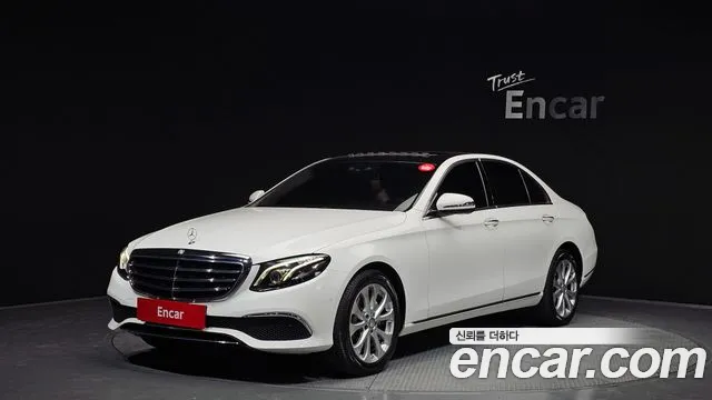 Mercedes-Benz E- W213 E220d Exclusive