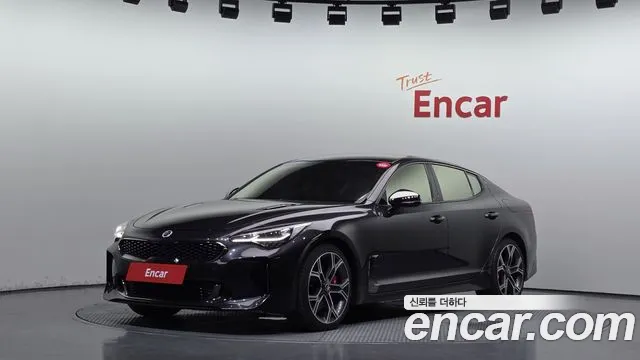 Kia Stinger 2.0 Turbo 2WD