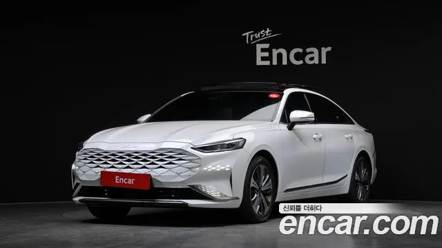 Kia K8 Hybrid Signature