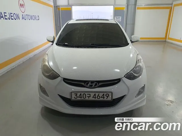 Hyundai Avante MD M16 GDI