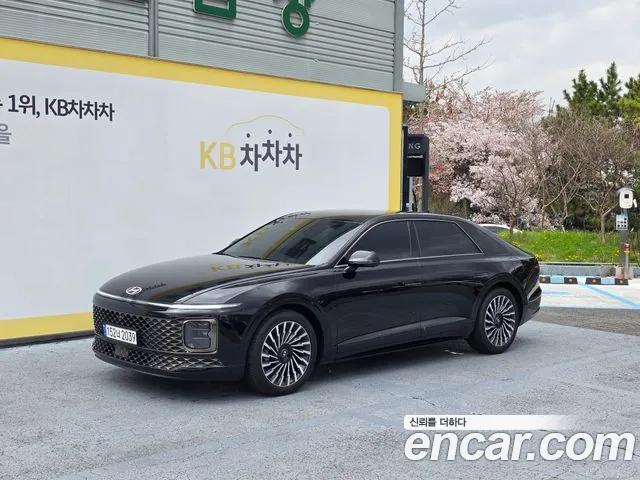 Hyundai Grandeur (GN7) 2.5 Gasoline 2WD