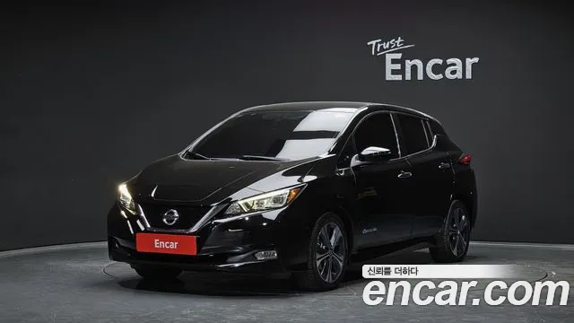Nissan (ZE1) EV SL