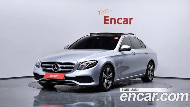 Mercedes-Benz E- W213 E300