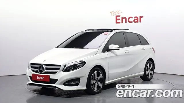 Mercedes-Benz B- W246 B220