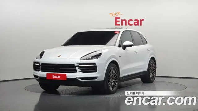 Porsche Cayenne (PO536) 3.0 E-Hybrid