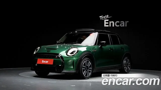 MINI Cooper S 5 3