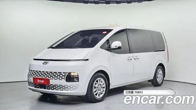 Hyundai Staria 11