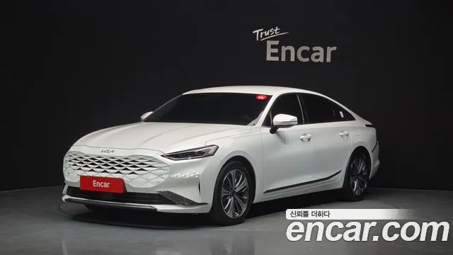 Kia K8 Hybrid Noblesse