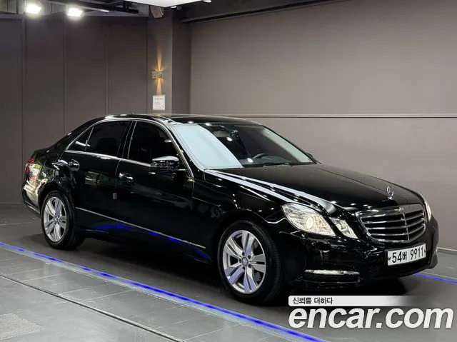 Mercedes-Benz E- W212 E350