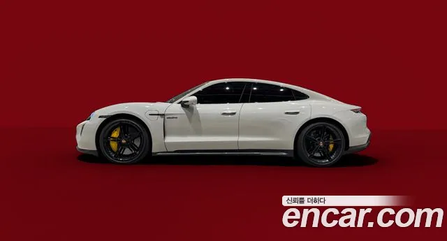 Porsche Taycan Turbo S