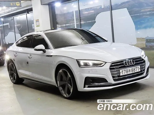 Audi A5 (F5) 45 TFSI Premium