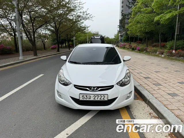 Hyundai Avante MD M16 GDI