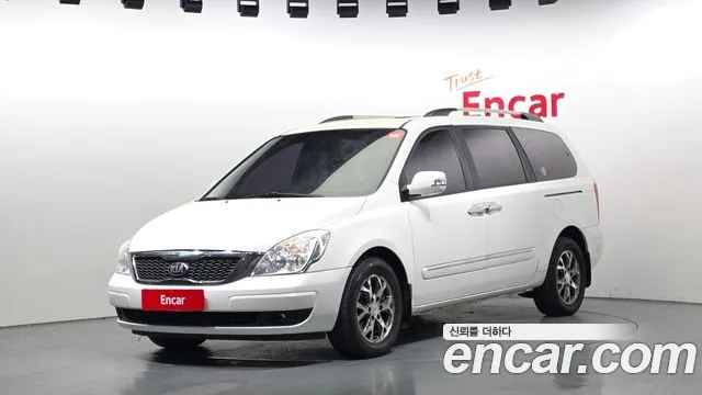 Kia Carnival R Carnival GLX