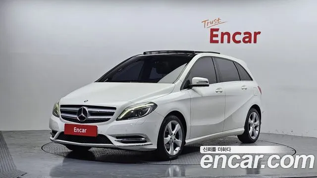 Mercedes-Benz B- W246 B200 CDI