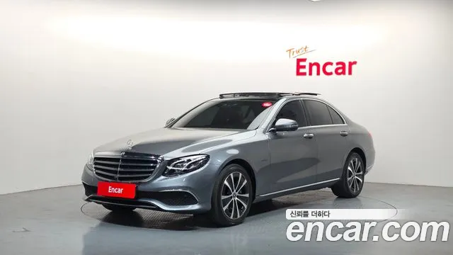 Mercedes-Benz E- W213 E300e Exclusive