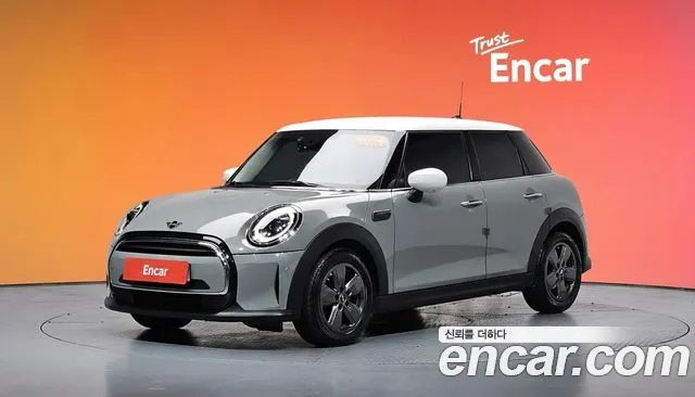 MINI Cooper 5 3