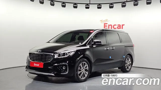 Kia The New Carnival 9 Prestige