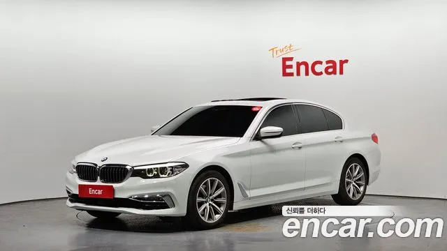 BMW 5 (G30) 520i