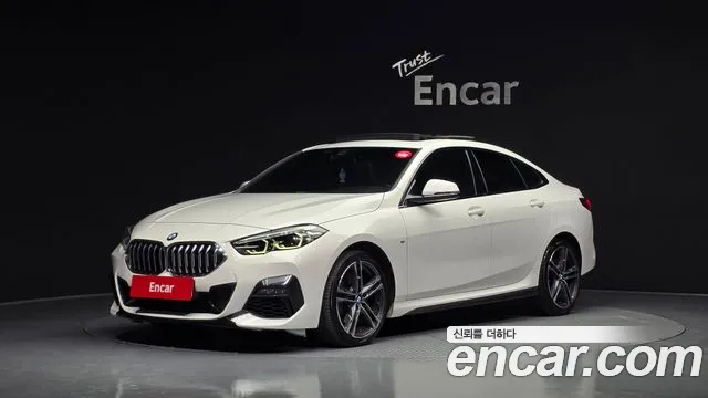 BMW 2 (F44) 220i M