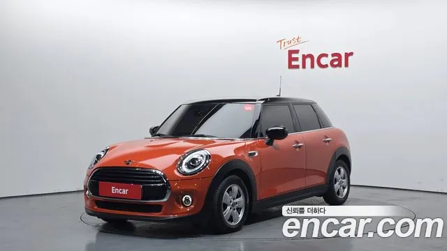 MINI Cooper 5 Base 3