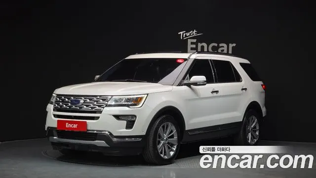 Ford Explorer 2.3 Limited 4WD 5