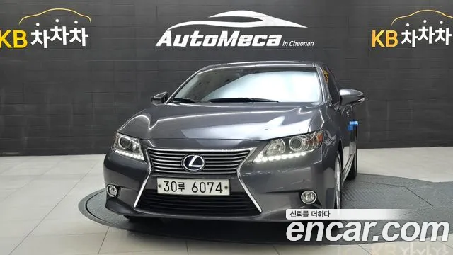 Lexus ES300h XV60