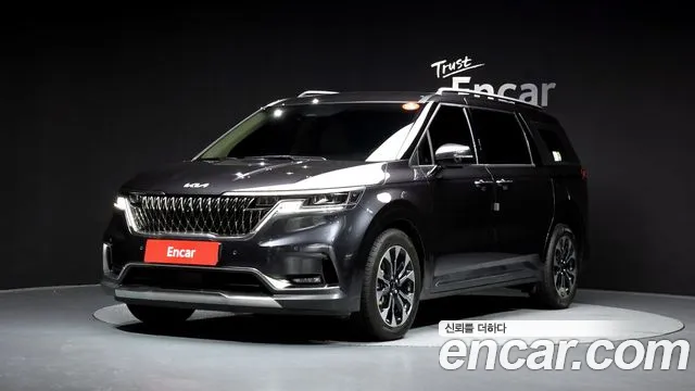 Kia Carnival 4 Gasoline 9 Signature