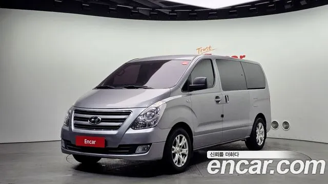 Hyundai Grand Starex 5