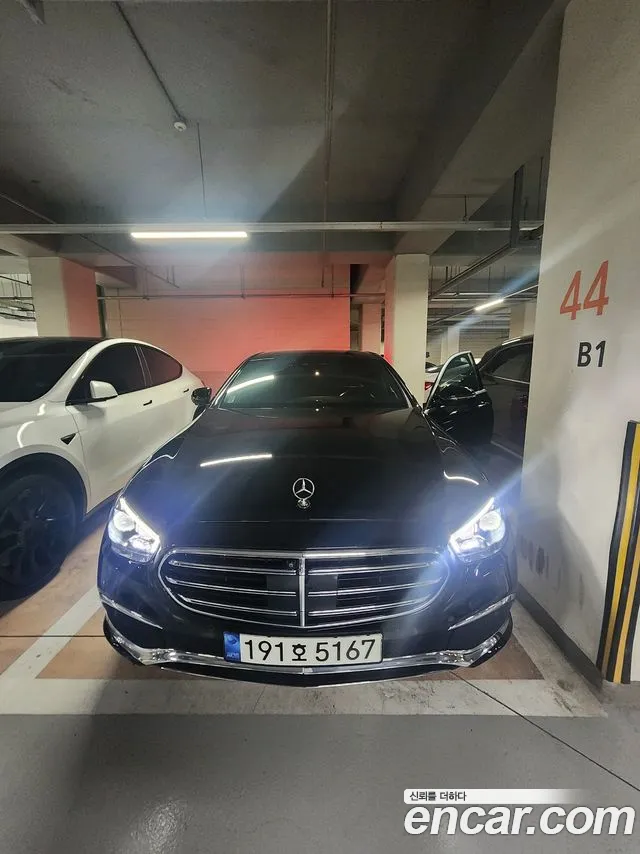 Mercedes-Benz E- W213 E250 Exclusive