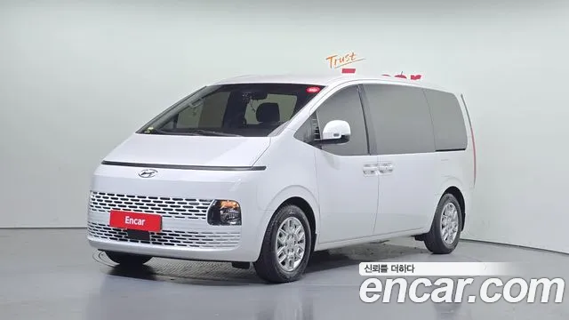 Hyundai Staria 9