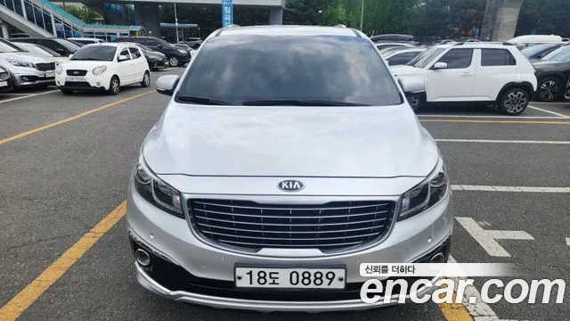 Kia All New Carnival 9 Prestige