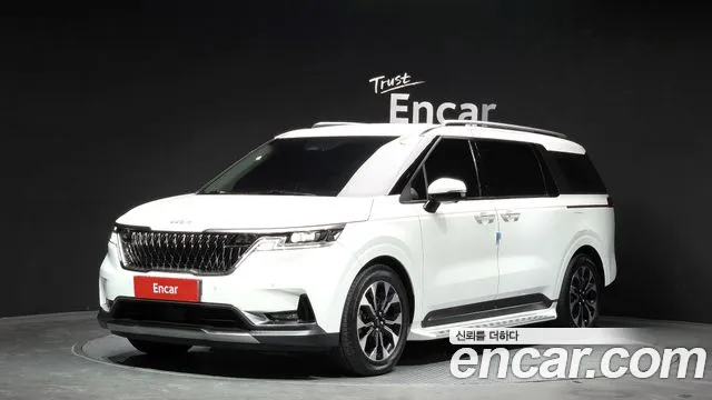 Kia Carnival 4 Gasoline 9 Signature
