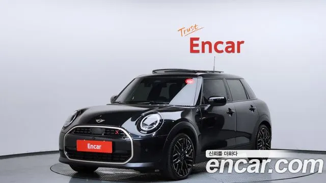 MINI Cooper S 4 5