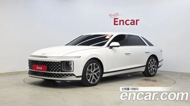 Hyundai Grandeur (GN7) 2.5 Gasoline 2WD Exclusive