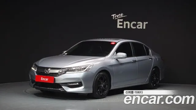Honda Accord 2.4 9
