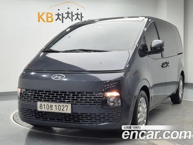 Hyundai Staria 5