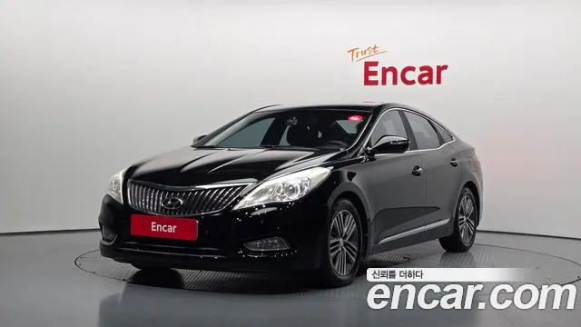 Hyundai Grandeur HG HG240