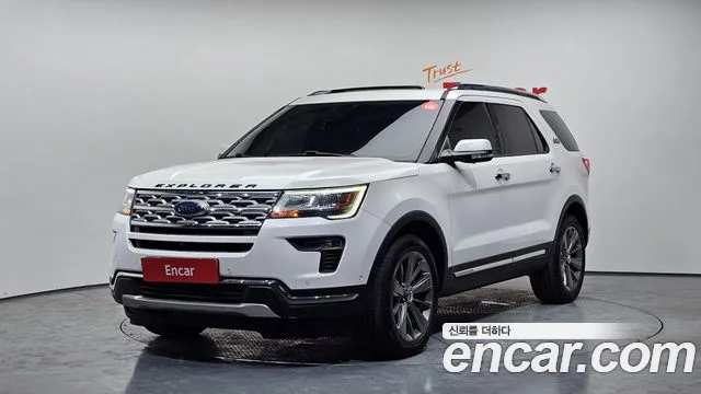 Ford Explorer 2.3 Limited 4WD 5