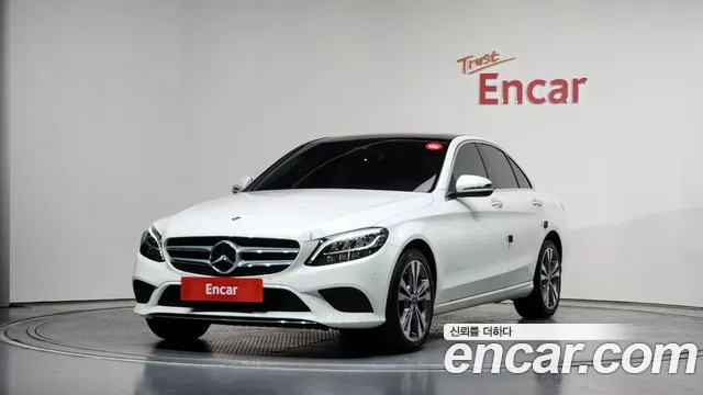 Mercedes-Benz C- W205 C200