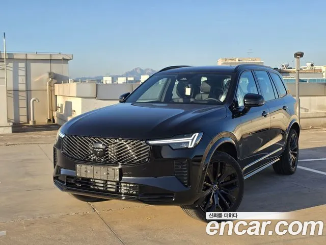 Volvo XC90 2 B6