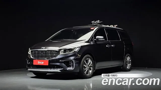 Kia The New Carnival 9 Noblesse
