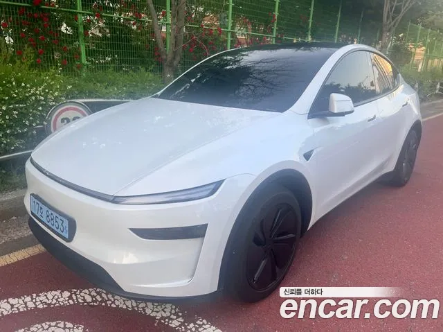 Tesla Y RWD