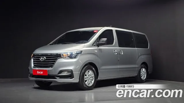 Hyundai The New Grand Starex 5